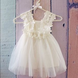 Toddler Girls white flower dress